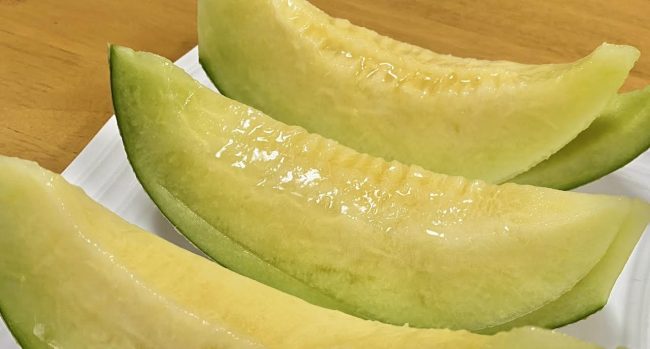 カットメロン試食(お一人様1/8切れ)