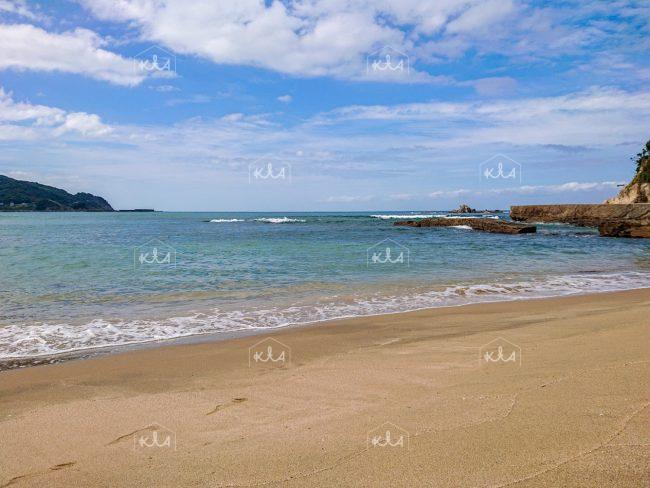 Obama Beach (2)