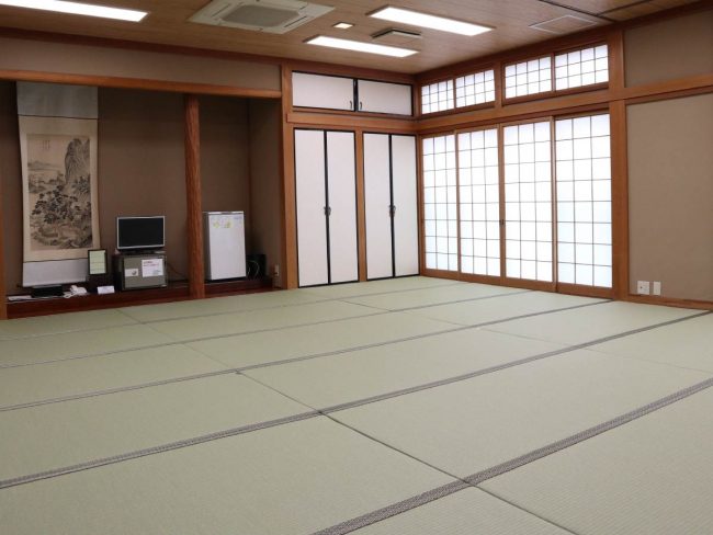 広間（大人10～18名収容可能）